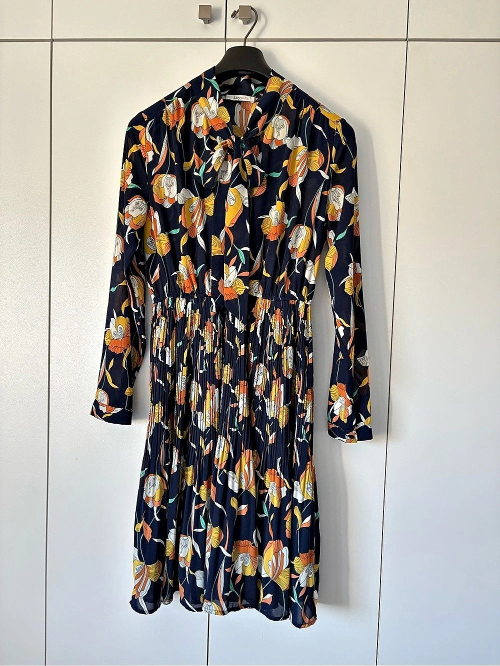 Lucy Paris Floral Tie Neck Midi Dress in Blue & Orange Like New